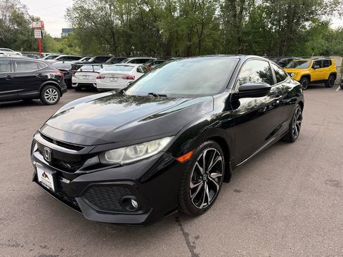 Used 2018 Honda Civic Si image 3