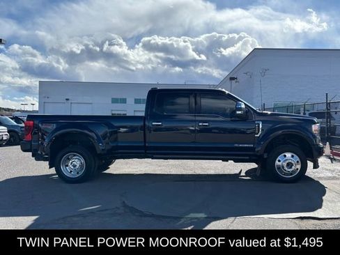 Used 2022 Ford F450 Platinum w/ FX4 Off-Road Package image 4