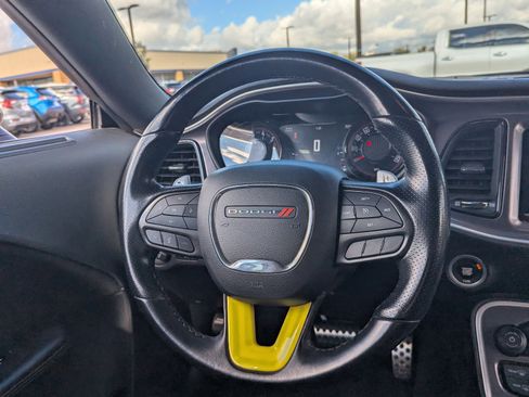 Used 2021 Dodge Challenger R/T w/ Driver Convenience Group image 19