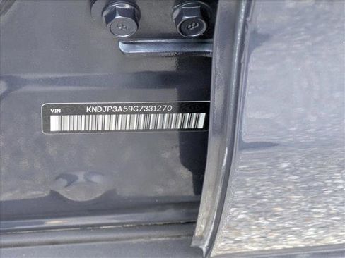 Used 2016 Kia Soul + image 25