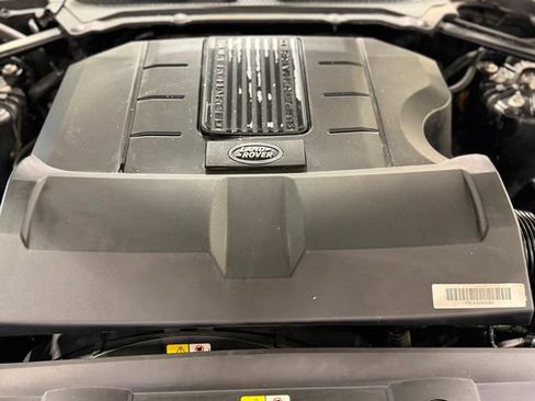Used 2018 Land Rover Range Rover Sport HSE image 39