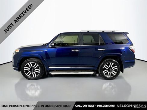 Used 2020 Toyota 4Runner Limited AWD/4WD image 8