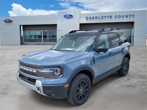 New 2025 Ford Bronco Sport Badlands w/ Badlands Tech Package AWD/4WD image 2