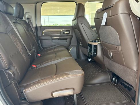 New 2027 RAM 2500 Limited AWD/4WD image 20