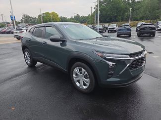 Used 2025 Chevrolet Trax LS FWD video 1