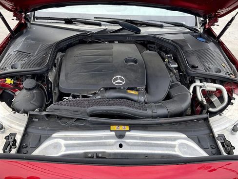 Used 2020 Mercedes-Benz C 300 Sedan w/ Premium Package image 10