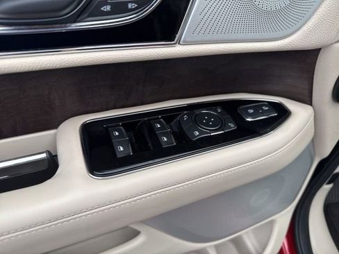 Used 2020 Lincoln Navigator Reserve w/ Luxury Package AWD/4WD image 27
