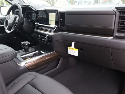 New 2026 Chevrolet Silverado 1500 LT Trail Boss w/ LT Trail Boss Premium Package AWD/4WD image 42