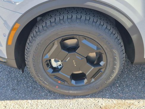 New 2026 Kia Sportage X-Line image 17