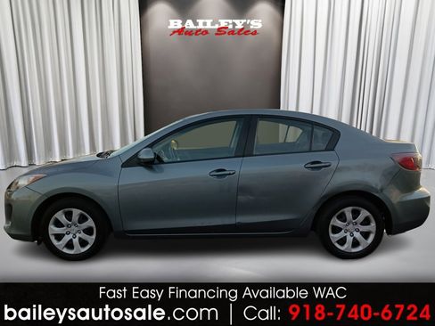 Used 2013 MAZDA MAZDA3 i SV w/ Convenience Pkg image 7