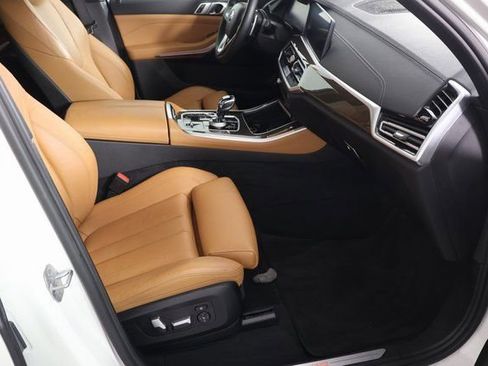 Used 2022 BMW X5 xDrive45e w/ Executive Package image 23