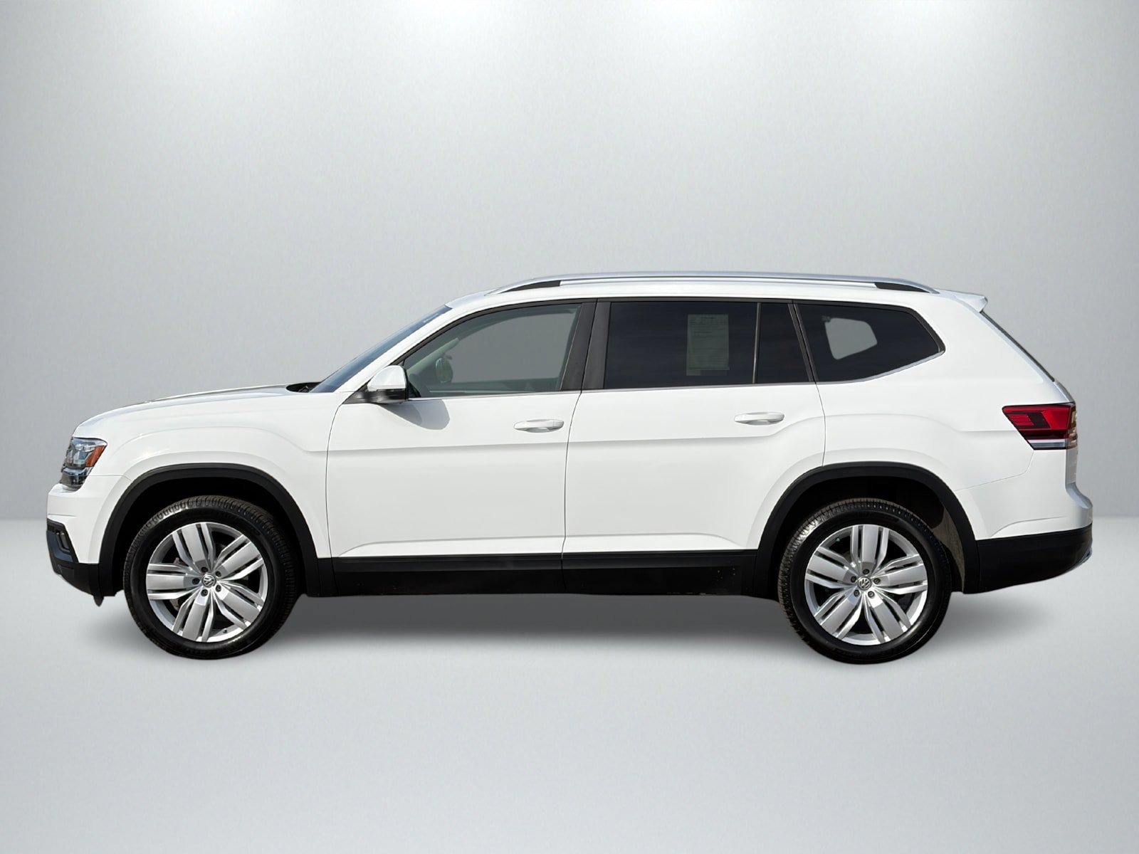 Used 2019 Volkswagen Atlas SE AWD/4WD image 2