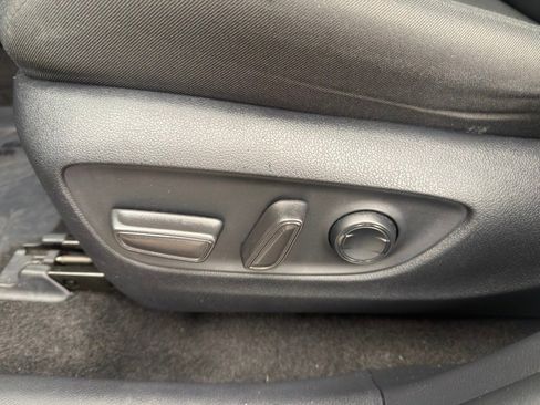 Used 2021 Toyota RAV4 XLE image 14