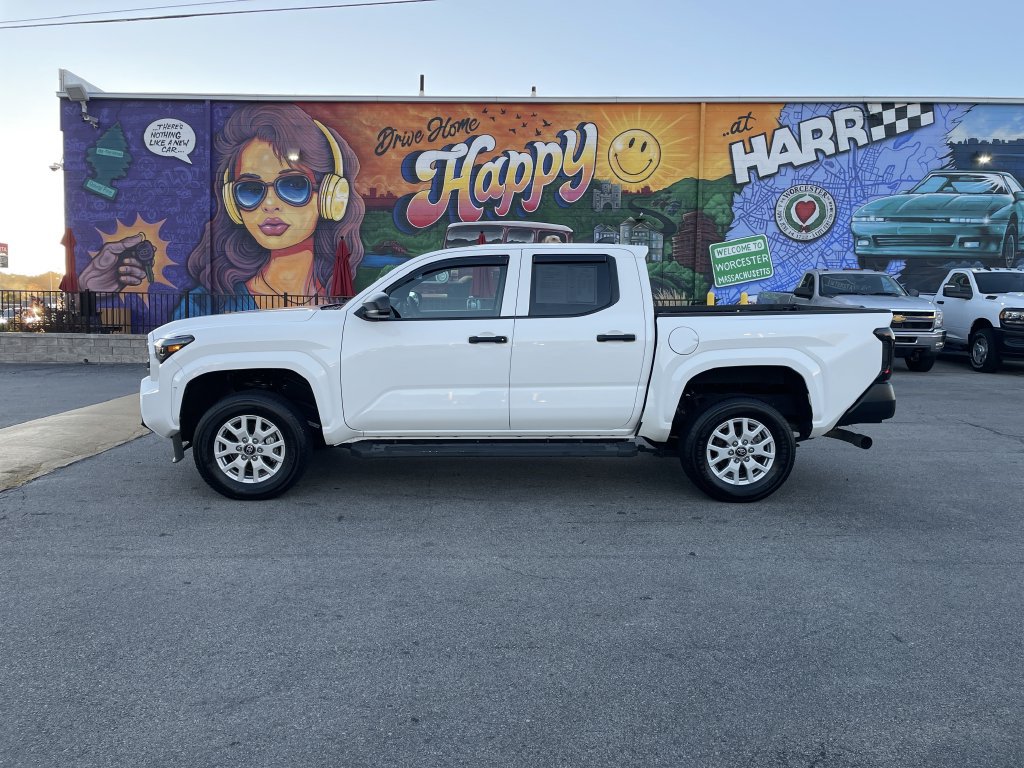 Certified 2025 Toyota Tacoma SR AWD/4WD image 2