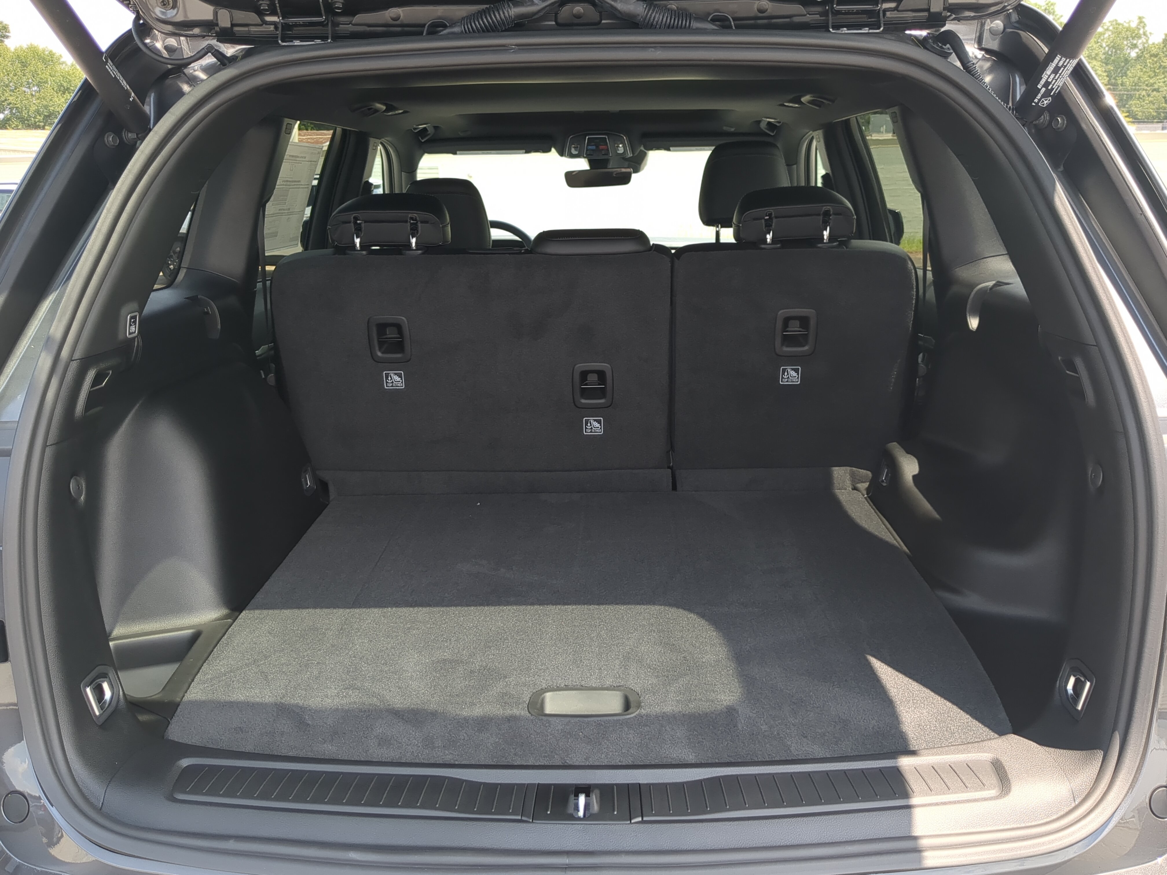 New 2026 Jeep Grand Cherokee Altitude RWD image 11