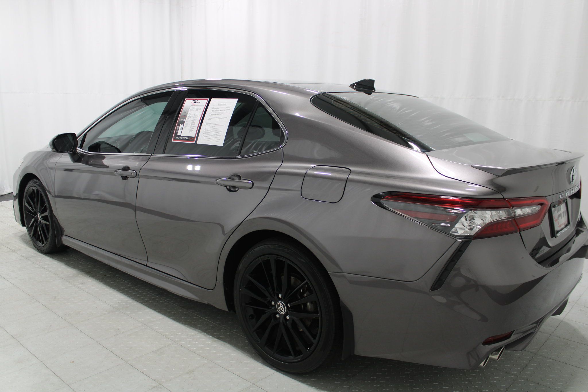 Used 2022 Toyota Camry XSE w/ Navigation Package FWD image 8