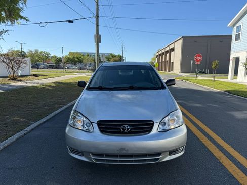 Used 2003 Toyota Corolla CE FWD image 2