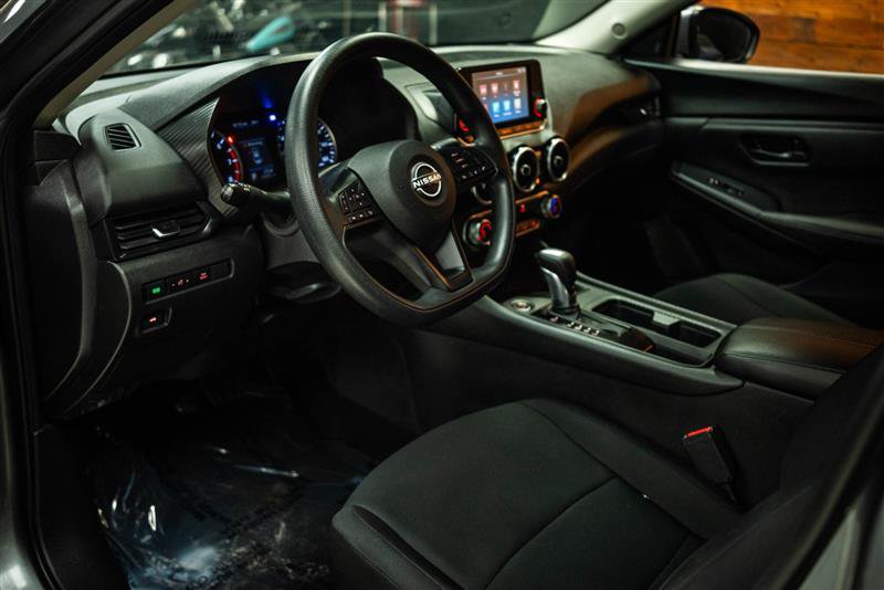 Used 2024 Nissan Sentra S FWD image 8