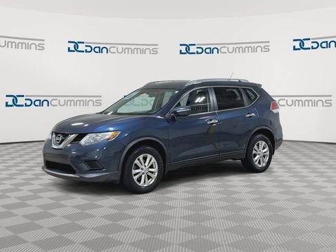Used 2015 Nissan Rogue SV AWD/4WD image 4