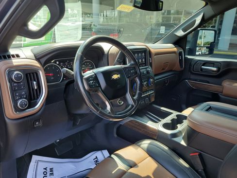 Used 2021 Chevrolet Silverado 3500 High Country AWD/4WD image 18