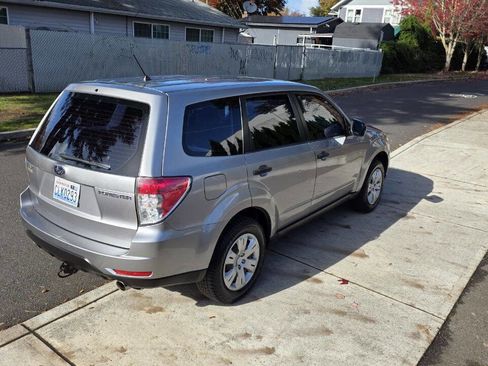 Used 2009 Subaru Forester 2.5X image 6