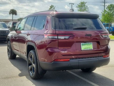 New 2026 Jeep Grand Cherokee L Limited AWD/4WD image 3