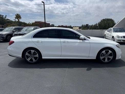 Used 2020 Mercedes-Benz E 350 Sedan image 4