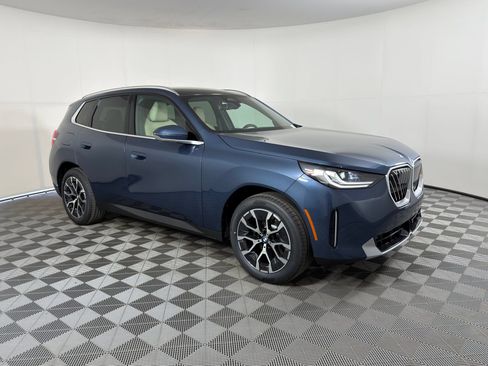 Used 2026 BMW X3 xDrive30i w/ Convenience Package AWD/4WD image 7