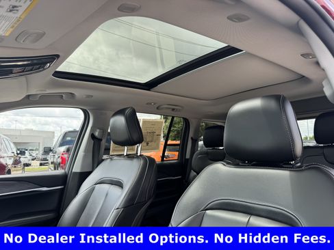 Used 2023 Jeep Grand Cherokee 4WD 4xe image 24