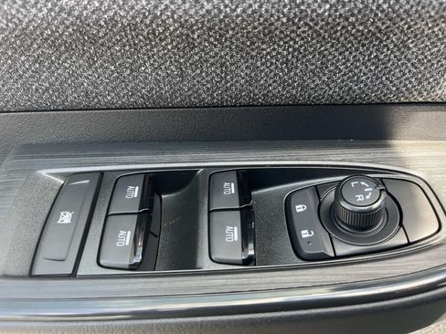 New 2026 Subaru Outback Premium w/ Premium/Limited Package 2 AWD/4WD image 25
