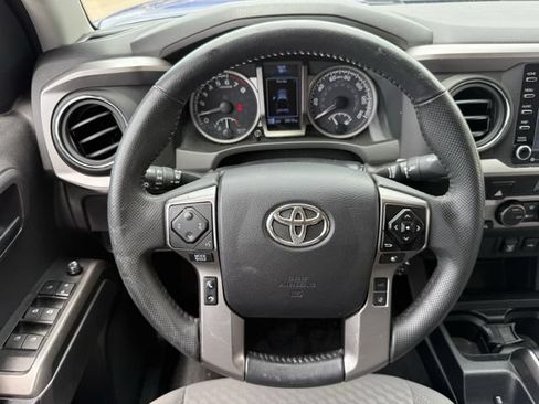 Used 2023 Toyota Tacoma SR5 w/ Technology Package AWD/4WD image 14