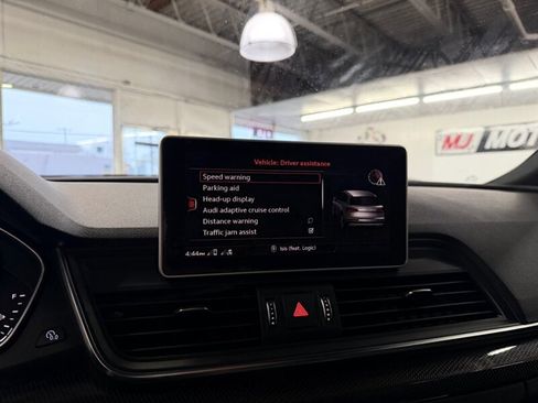 Used 2019 Audi SQ5 Prestige image 32