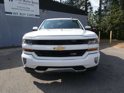 Used 2018 Chevrolet Silverado 1500 LT w/ All Star Edition AWD/4WD image 2