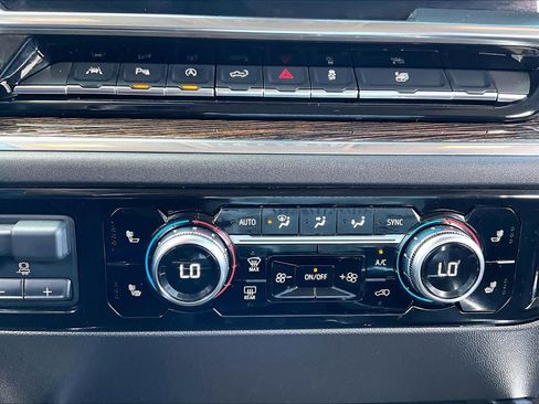 Used 2024 GMC Sierra 1500 Elevation w/ Elevation Premium Package image 34