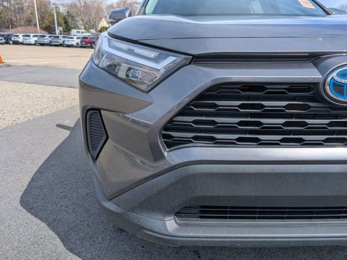 Used 2023 Toyota RAV4 XLE image 10