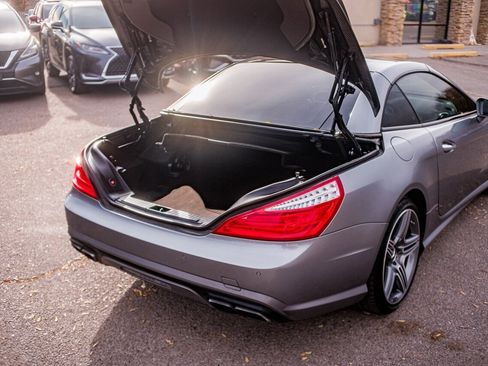 Used 2013 Mercedes-Benz SL 63 AMG image 31