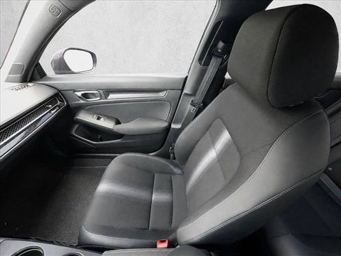 Used 2025 Honda Civic Sport image 18