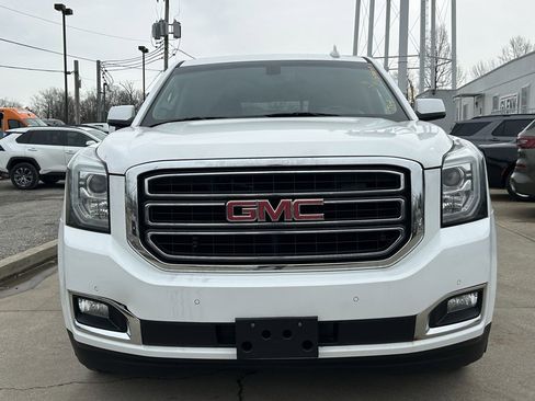 Used 2019 GMC Yukon SLE w/ HD Trailering Package image 3