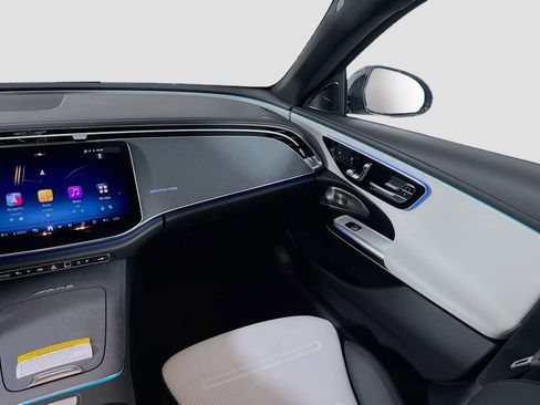 New 2026 Mercedes-Benz E 53 AMG e 4MATIC Sedan image 27