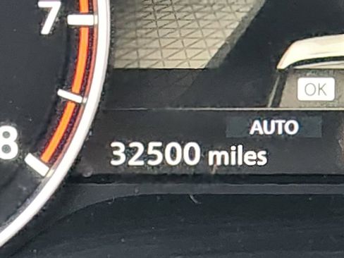 Used 2023 Nissan Rogue SV image 26