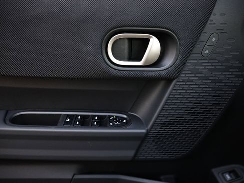 New 2026 MINI Cooper 4-Door Hardtop image 15