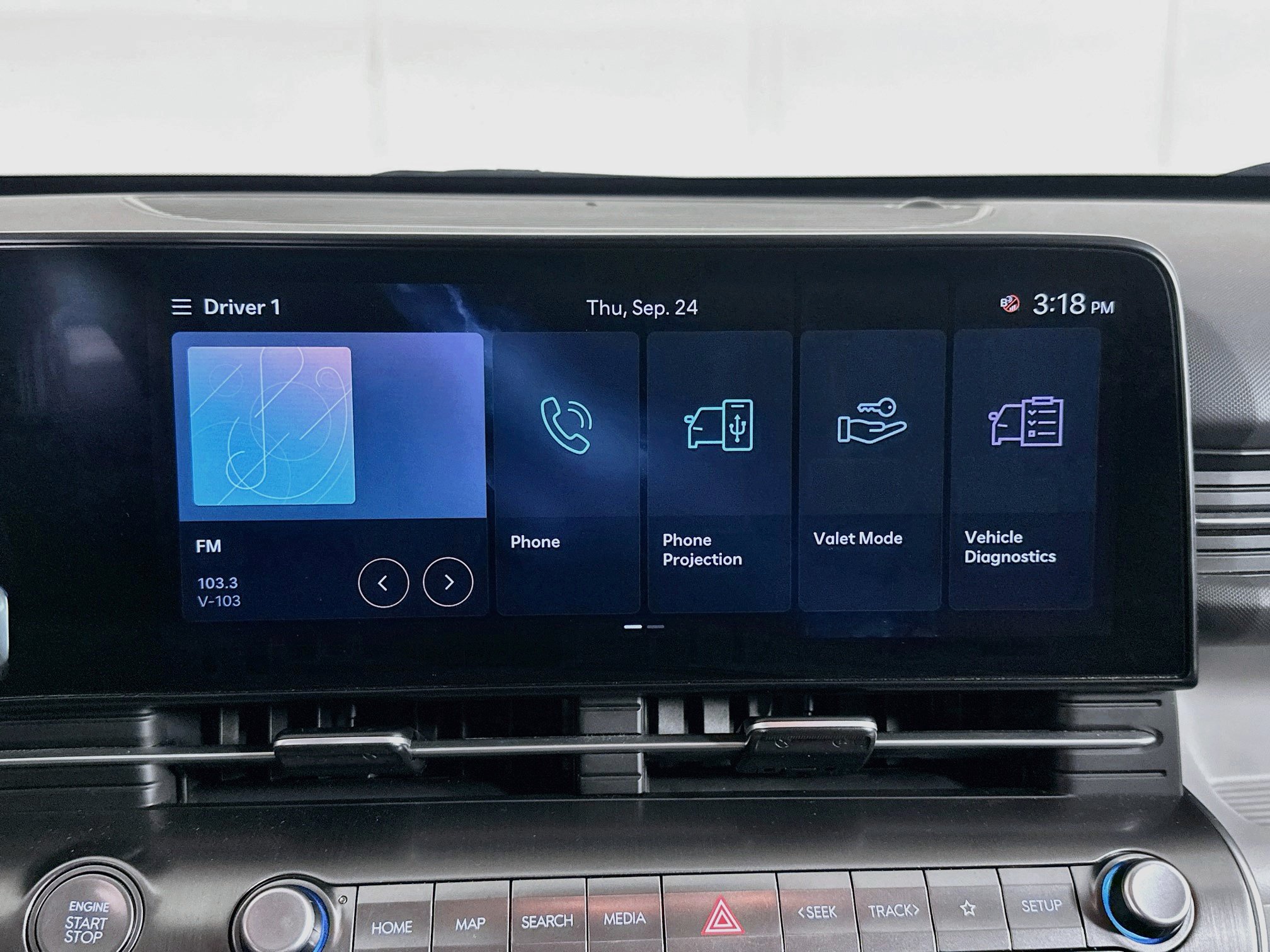 Used 2025 Hyundai Kona SEL FWD image 21