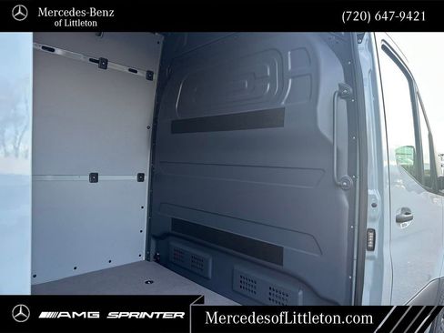 New 2025 Mercedes-Benz Sprinter 2500 image 27