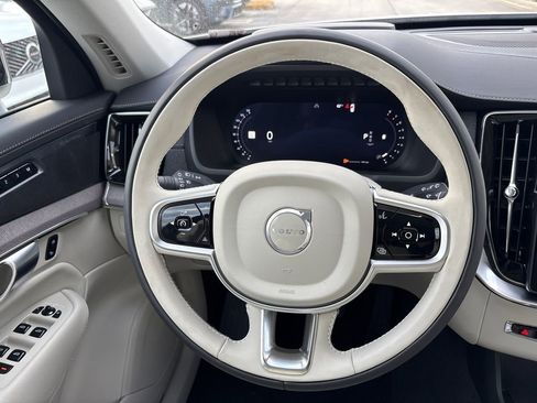 New 2026 Volvo XC90 B6 Ultra AWD/4WD image 11