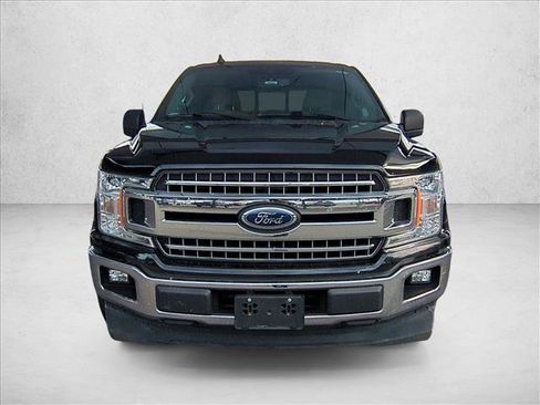 Used 2019 Ford F150 XLT w/ Equipment Group 302A Luxury image 2