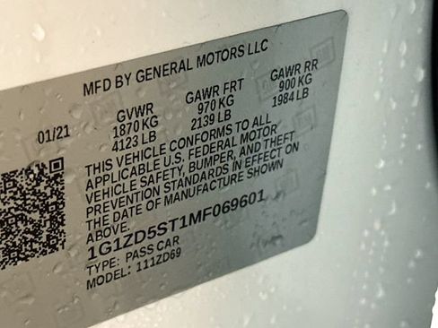 Used 2021 Chevrolet Malibu LT FWD image 32