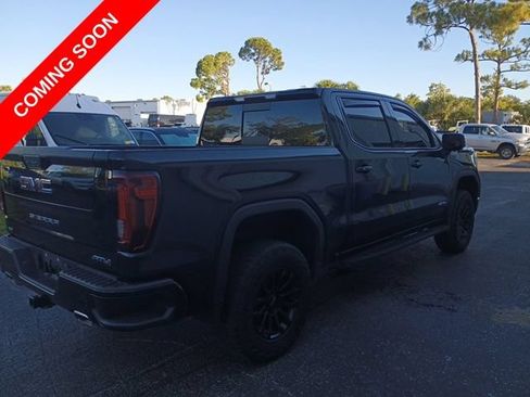 Used 2021 GMC Sierra 1500 AT4 w/ AT4 Premium Package AWD/4WD image 5