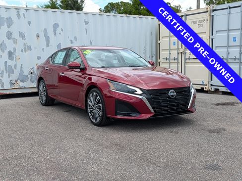 Used 2023 Nissan Altima 2.5 SL AWD/4WD image 2