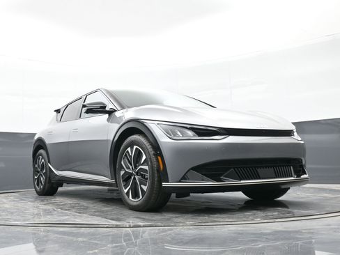 Used 2024 Kia EV6 Wind w/ Wind Technology Package image 39