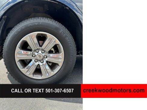 Used 2018 Ford F150 King Ranch w/ Equipment Group 601A Luxury AWD/4WD image 18